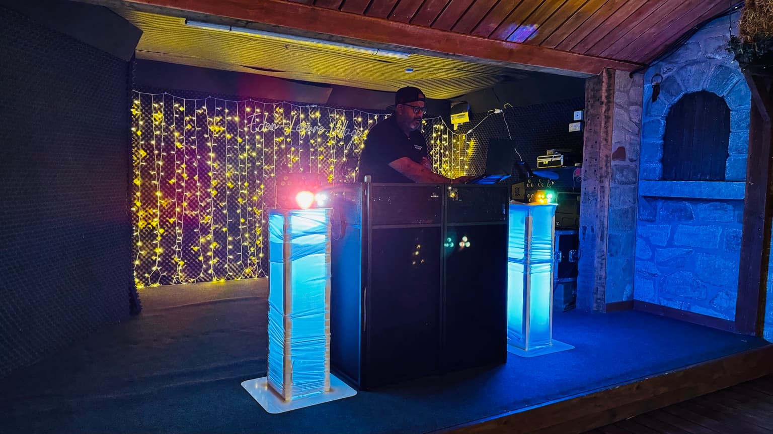 Innovation Sounds wedding DJ setup